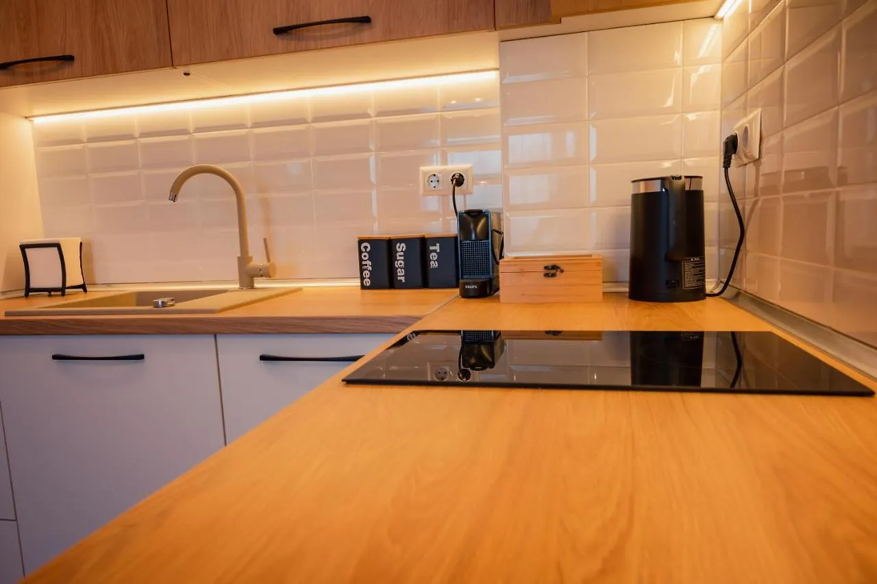 Emerald Suite With Private Parking Varna